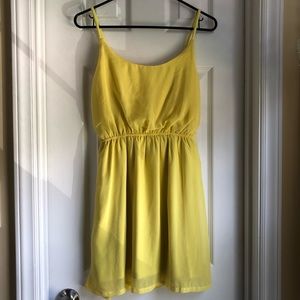 Yellow dress